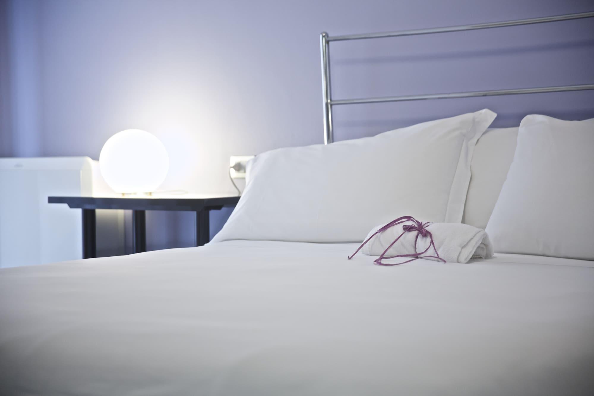 Hotel Zenit Salento เลชเช ภายนอก รูปภาพ