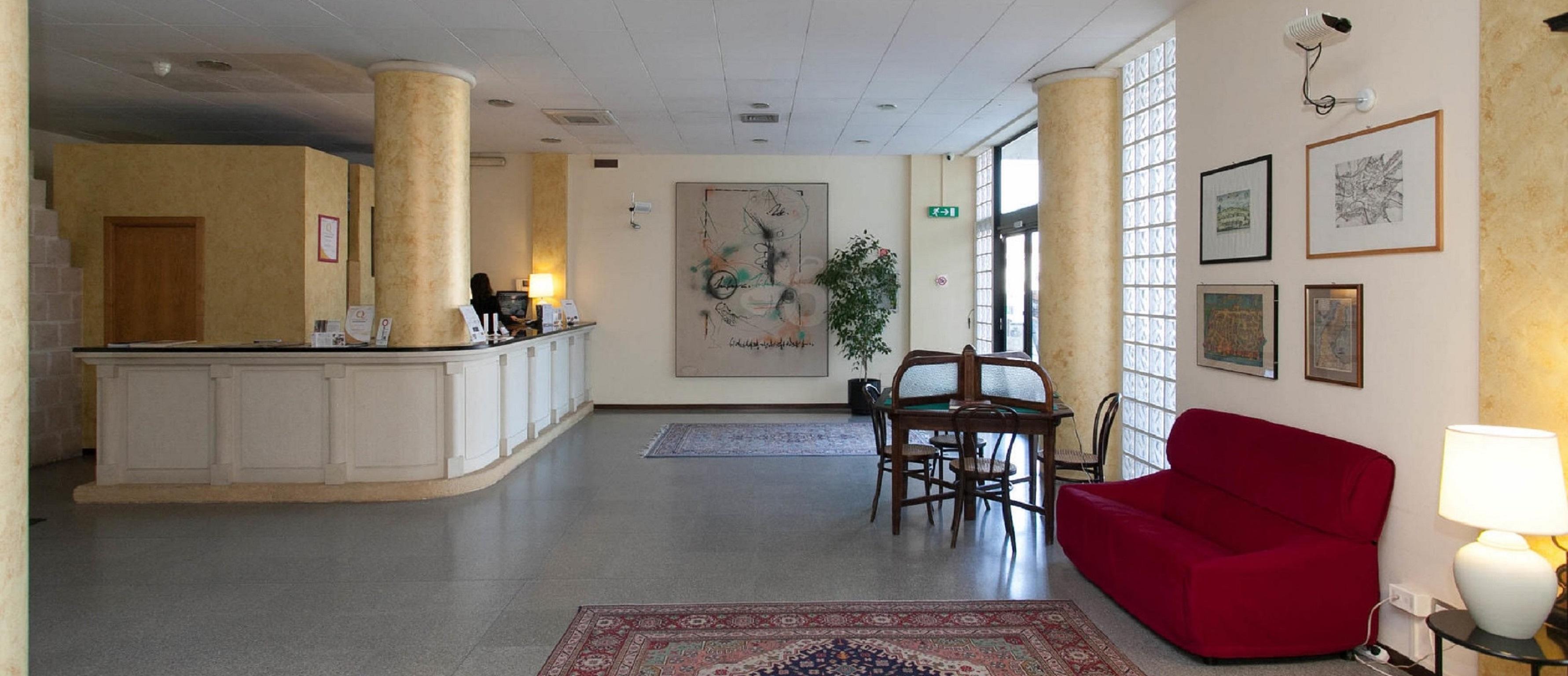 Hotel Zenit Salento เลชเช ภายนอก รูปภาพ