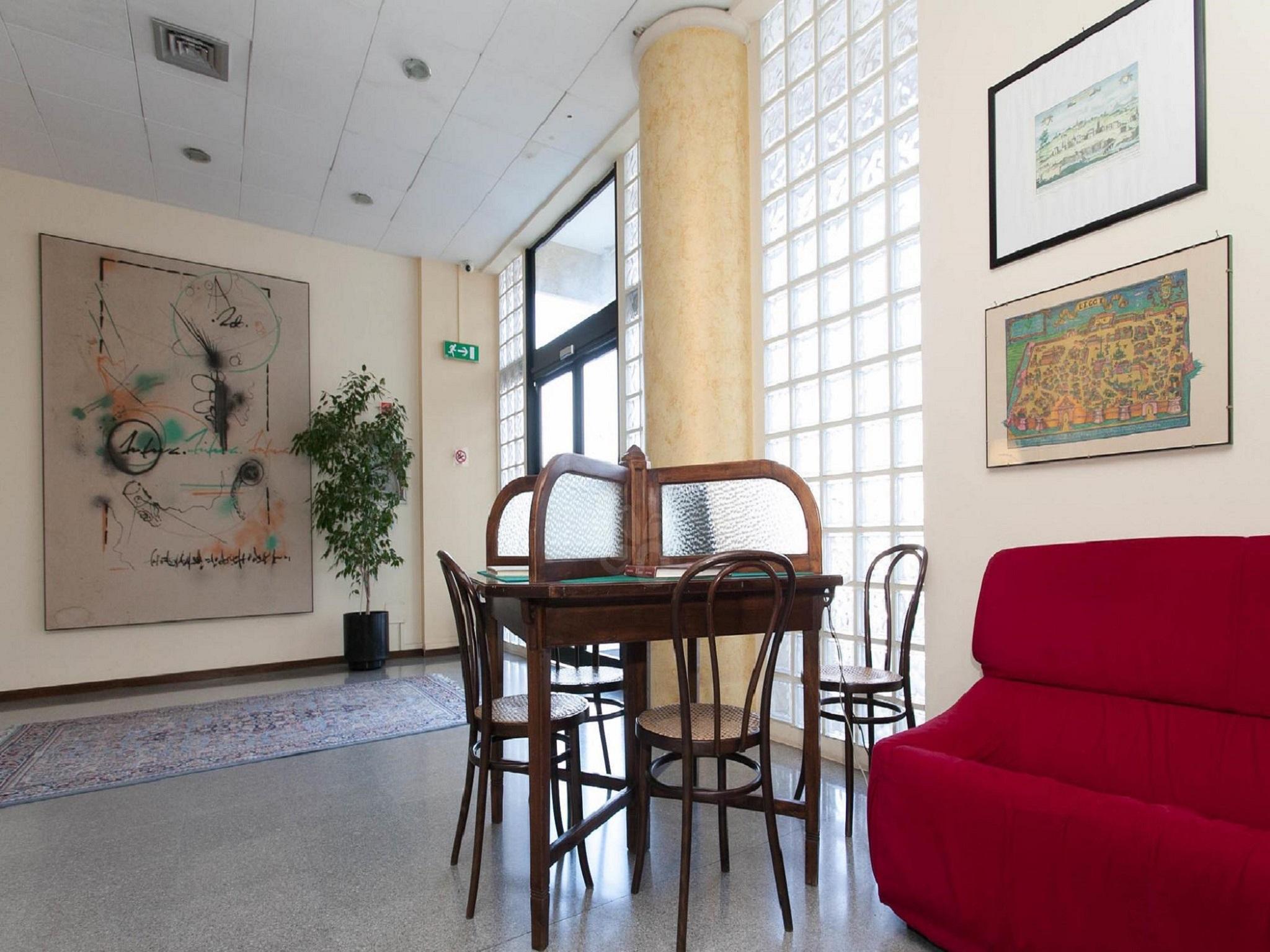 Hotel Zenit Salento เลชเช ภายนอก รูปภาพ